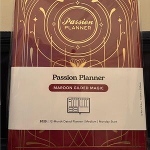 Passion Planner 2025 Medium Weekly Planner